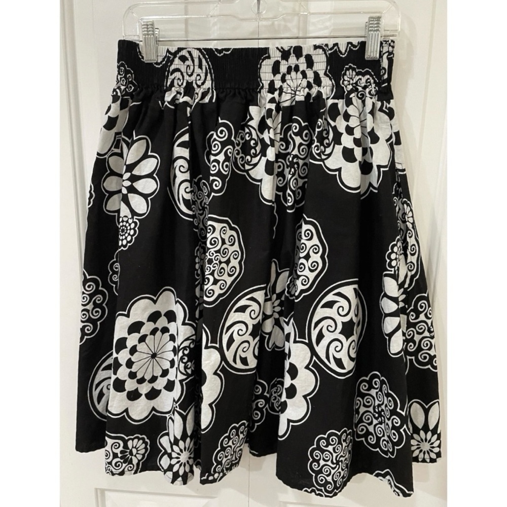 Look at Me Womens Floral Pull On Skirt Pockets One Size Black White